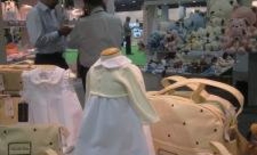 La moda infantil mantuvo sus ventas en 1.083 millones en 2011, pese a caer un 8% el mercado español