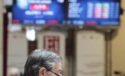 El Ibex sube un 2,7% estimulado por la Fed y la prima bordea los 400 puntos
