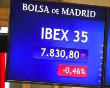 El Ibex se aleja de los 7.900 puntos, con la prima de riesgo estable