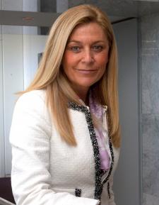 La directora general de Pfizer, Elvira Sanz, nueva presidenta de Farmaindustria