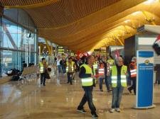 Protesta de trabajadores de limpieza en Barajas