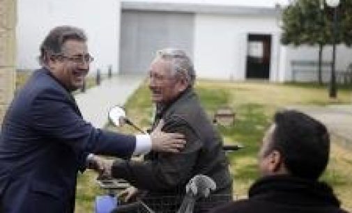 El alcalde de Sevilla pide a Danone que "rectifique" y reconsidere su planteamiento de cerrar la planta