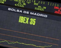 El Ibex mantiene las ganancias a media sesión (+0,8%), con la prima en los 230 puntos básicos