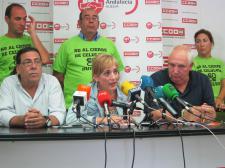 La secretaria general de UGT-A, Carmen Castilla, junto a Carbonero.