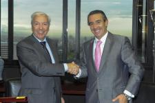 A.Abad (pte Cecot) y J.A.Alcaraz (dtor gral CaixaBank)