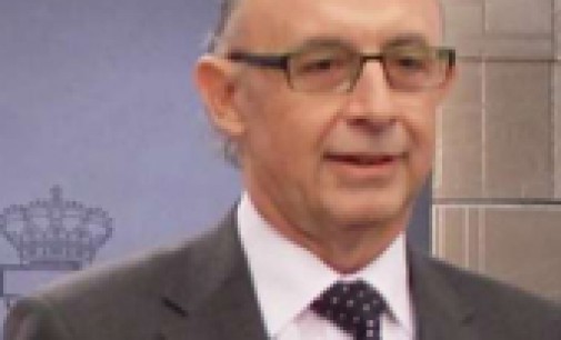 Montoro anima a la AEAT a investigar el fraude fiscal sin preocuparse por nombres o afiliaciones políticas