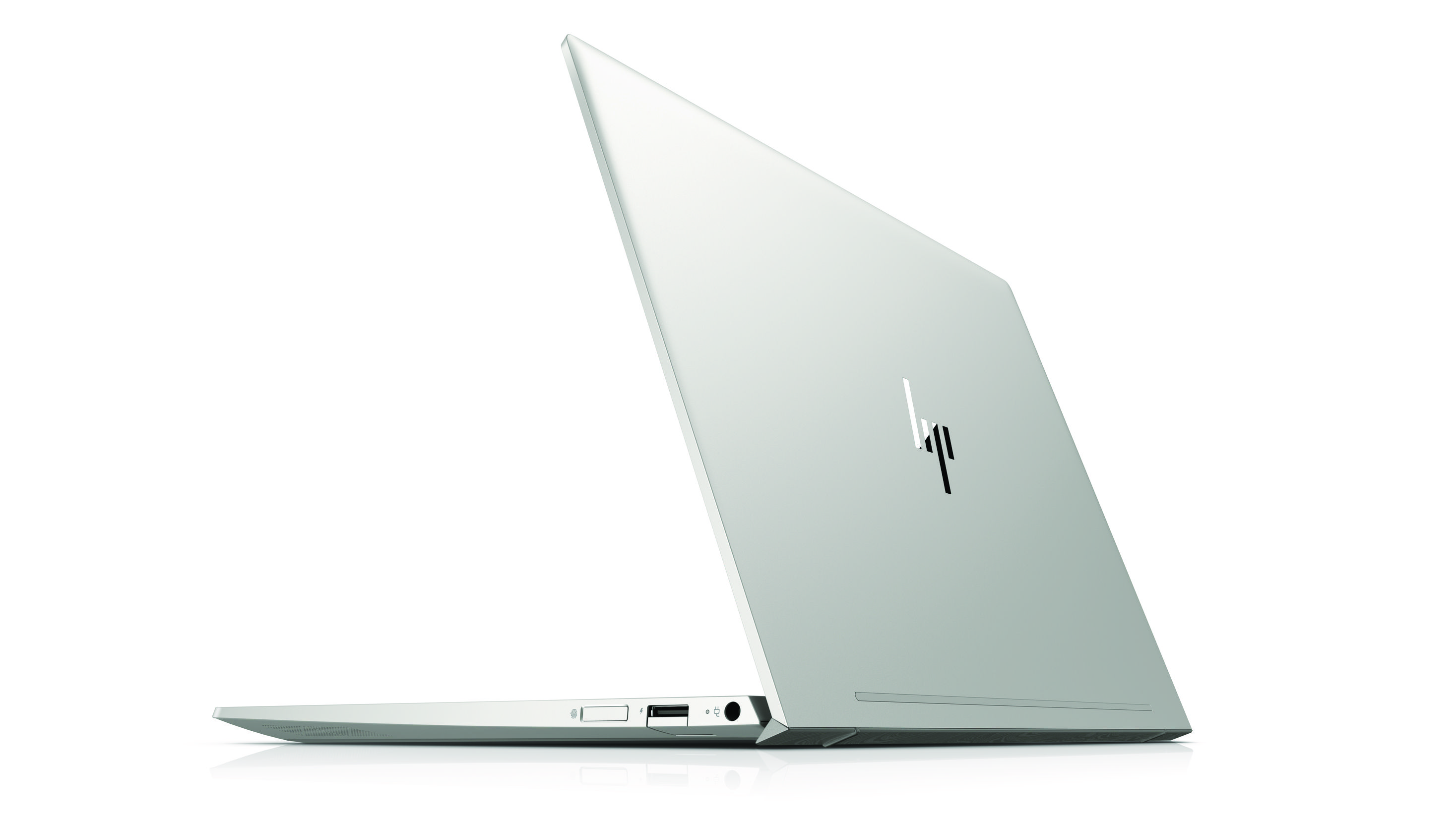 HP ENVY 13 disponible en oro pálido o plata natural.