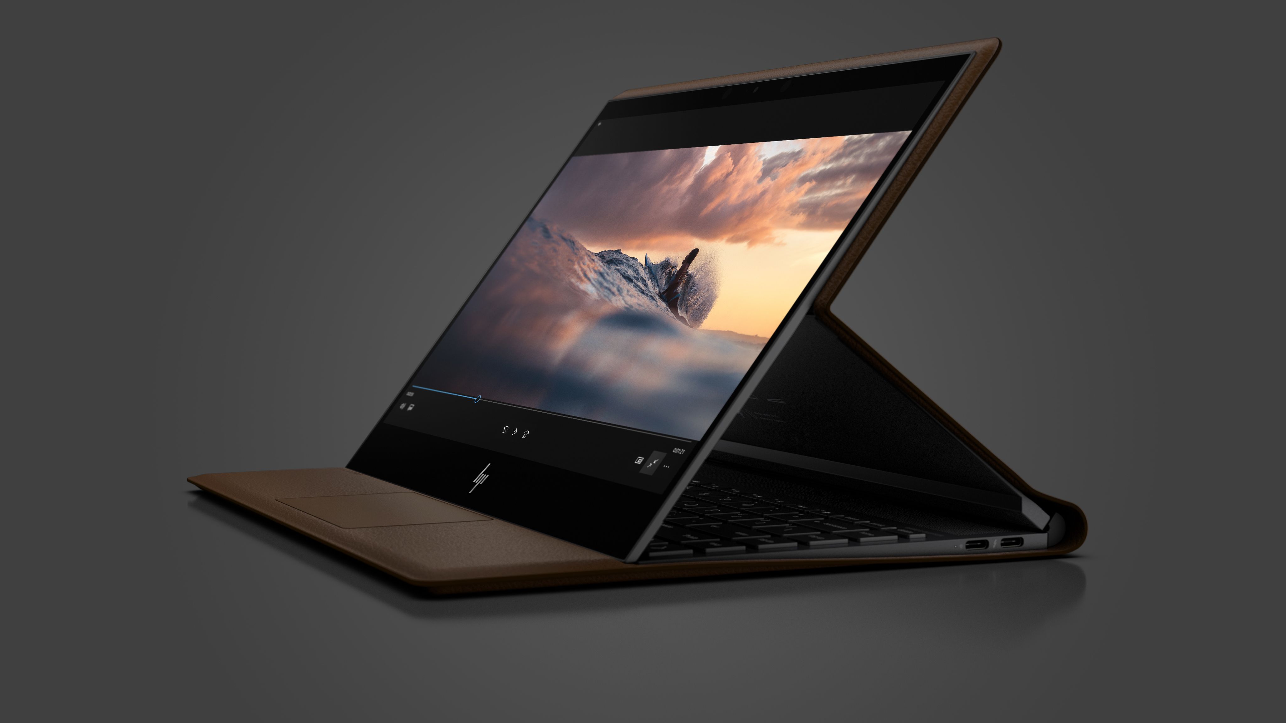 HP Spectre Folio – El primer portátil convertible de cuero.