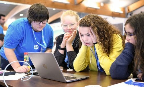 HP CodeWars, la competición para impulsar el talento STEM en los jóvenes