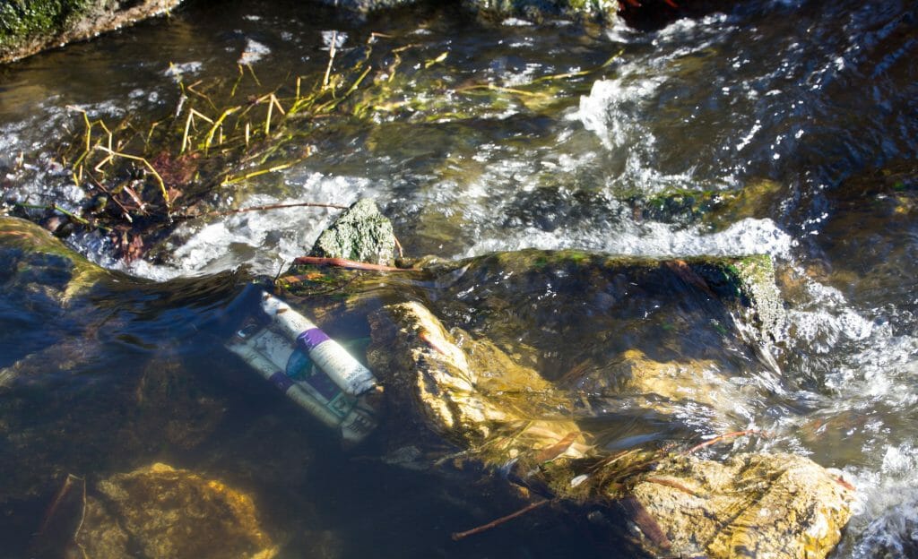 Contaminación en mares y ríos.