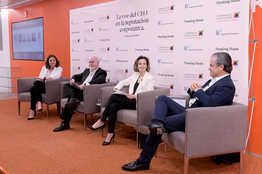 Mesa redonda de "La Voz del CEO en la reputación corporativa".