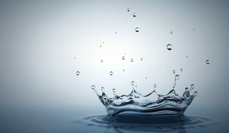 Agua salpicando en el dia mundial del agua
