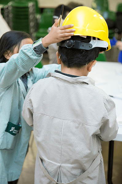 "Aprendiendo desde pequeños", la acción de Quirónprevención en los colegios.