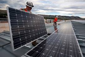 Construcción del parque solar de Endesa en Totana