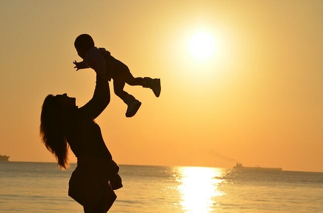 Maternidad, Día de la Madre.