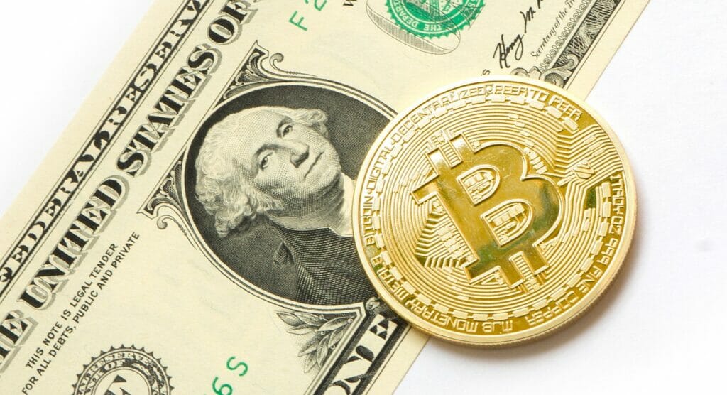 Bitcoin y dolar americano