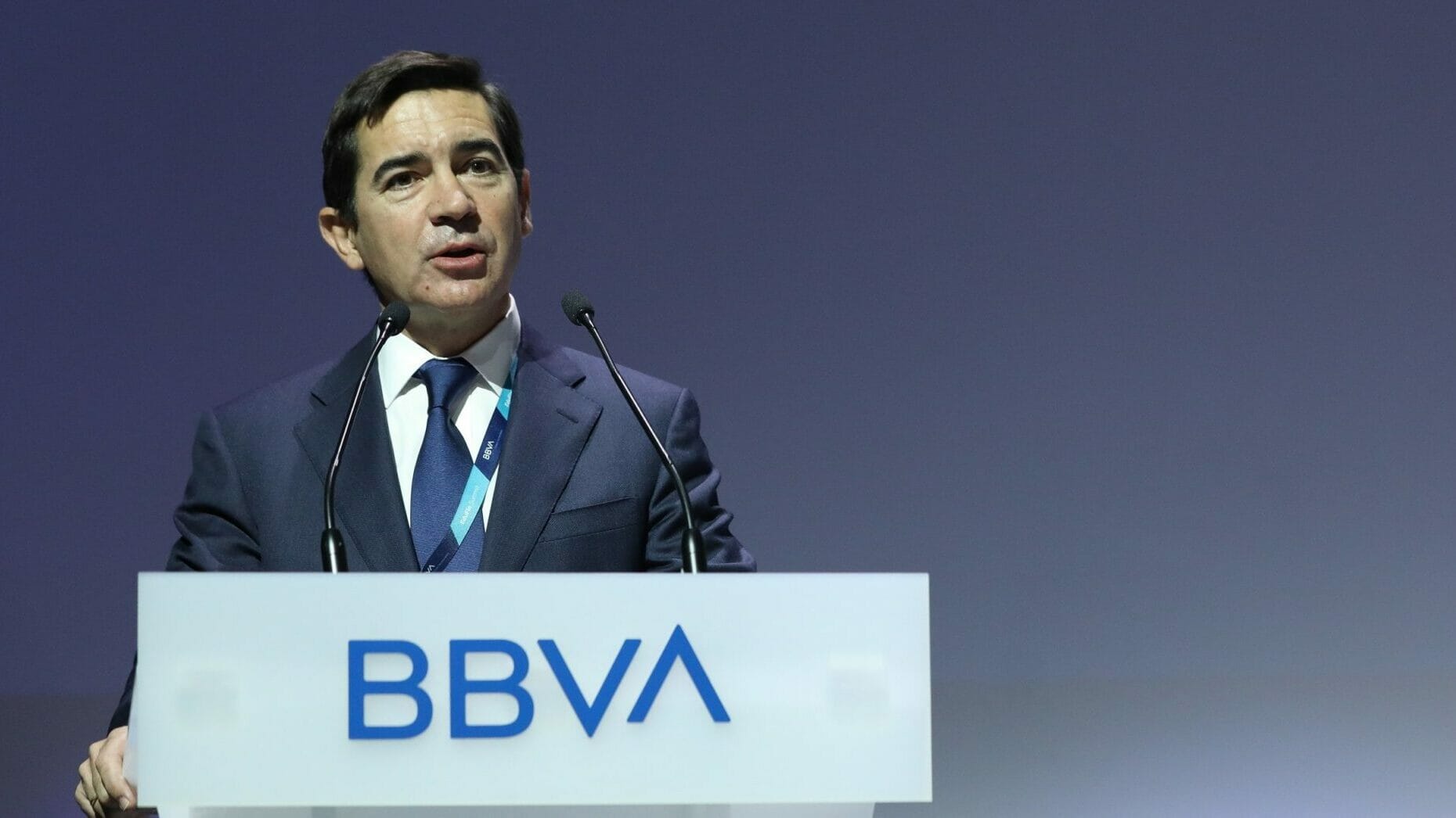 Carlos Torres (BBVA): “educación para combatir la pobreza y desigualdad”