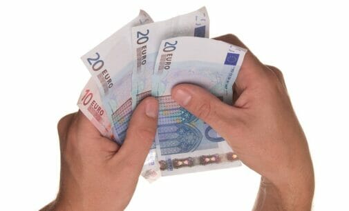 Radiografía de los salarios en España: ¿dónde y quién cobra más?