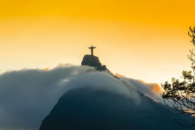 El lento avance de la economía de Brasil.