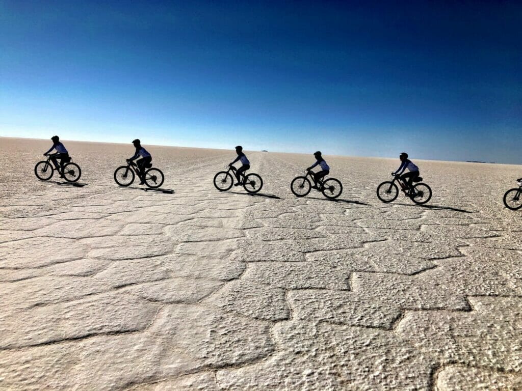 reto pelayo vida 2019 en los andes bolivianos a bicicleta.