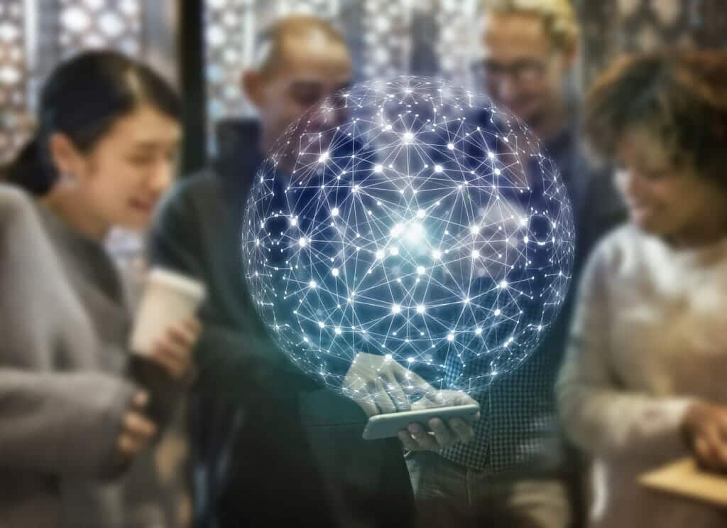 Las personas, claves en cualquier estrategia de seguridad empresarial.