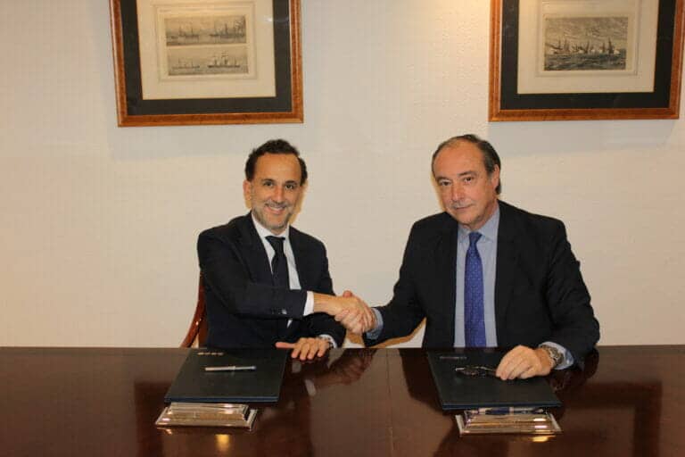 El secretario general del Club de Excelencia en Sostenibilidad, Juan Francisco Alfaro, junto con el secretario general de CEOE, José Alberto González-Ruiz