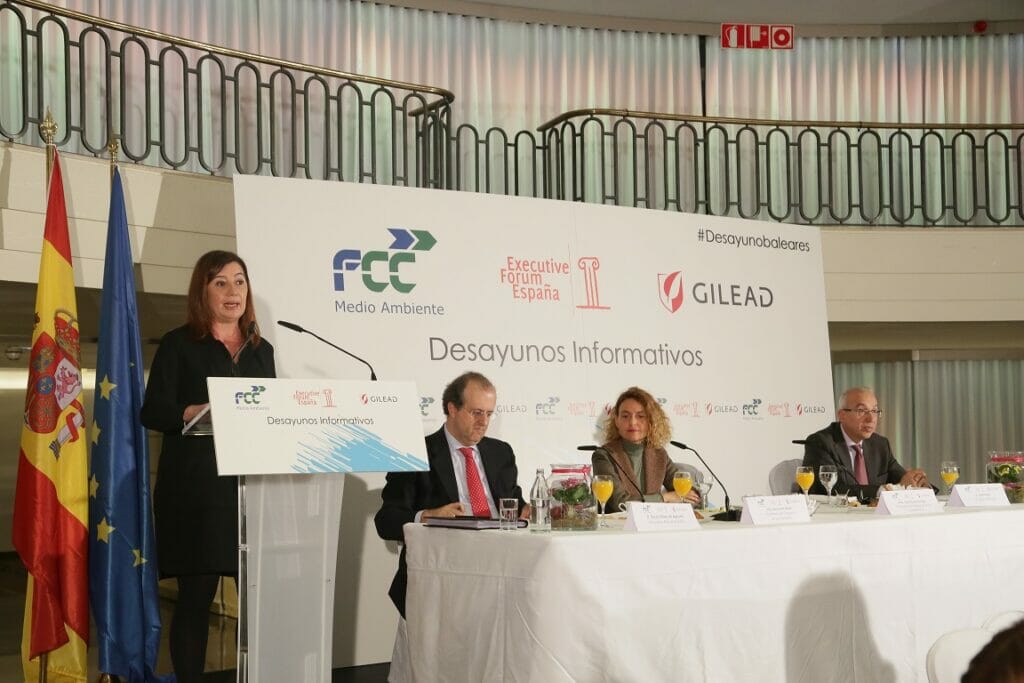 Francina Armengol pide reformar el sistema de financiación autónomica en un desayuno de Executive Forum.