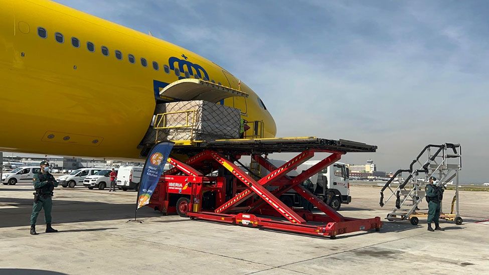 Primer-vuelo-de-Correos-Cargo-con-ayuda-humanitaria-para-Ucrania