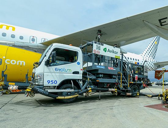 Vueling-combustible-Avikor
