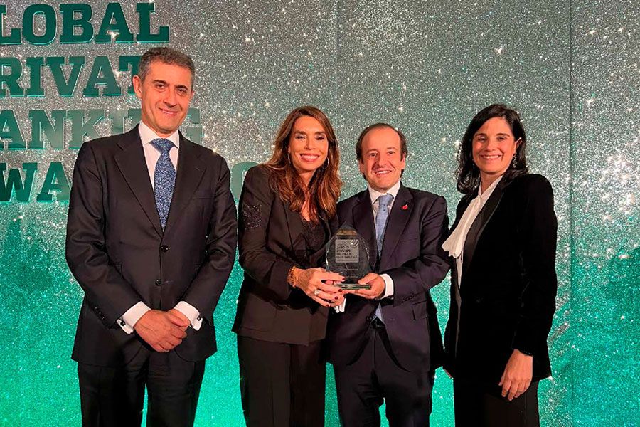 Santander Private Banking en los premios de The Banker