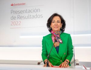 Ana Botín, presidenta de Banco Santander, en la presentación de los resultados del banco en 2022