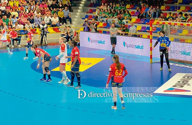 Los Hispanos y las Guerreras del balonmano español estarán cuidados por Quirónsalud