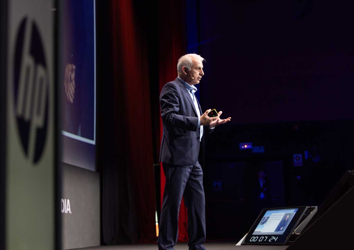 Javier-García-Garzón,-director-de-canal-de-HP-Iberia,-habla-de-los-próximos-productos-de-HP