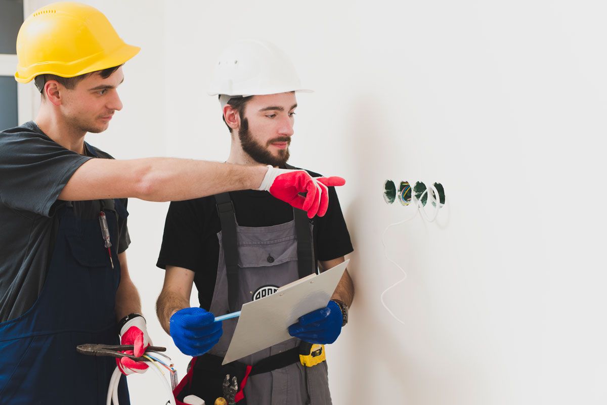 los electricistas figuran en el Catálogo de Ocupaciones de Difícil Cobertura