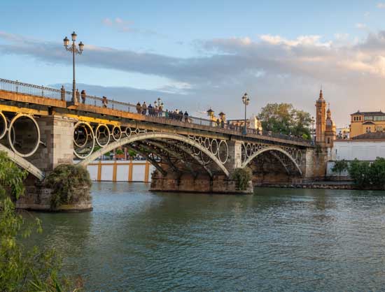 puente-de-triana-de-Sevilla