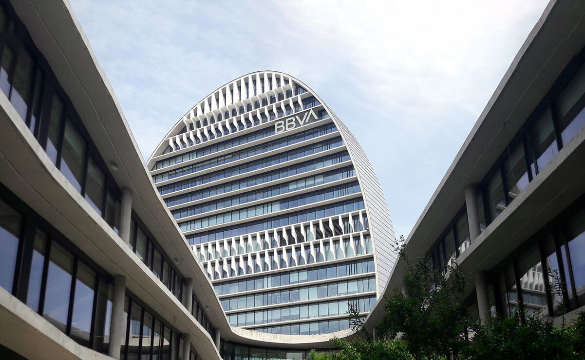 Luz verde a la fusión BBVA – Banco Sabadell
