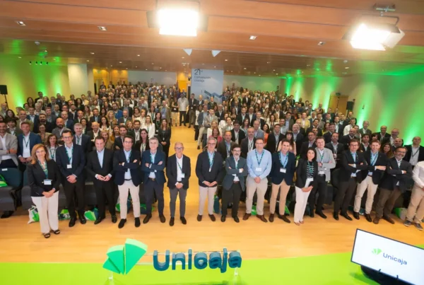 Unicaja presenta a sus directivos el Plan Estratégico 2025-2027