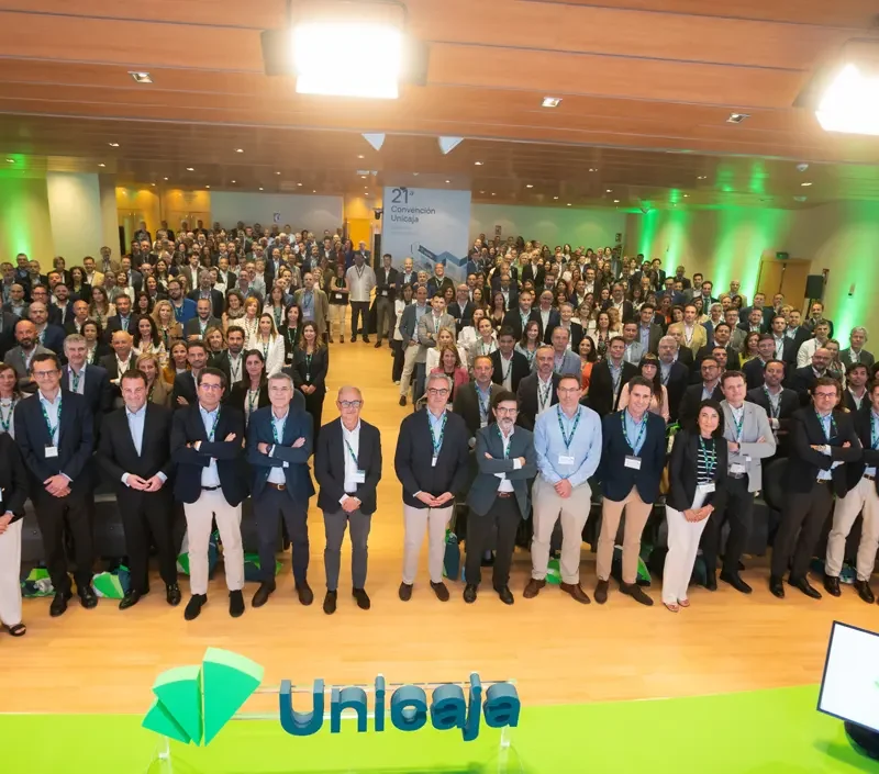 Unicaja presenta a sus directivos el Plan Estratégico 2025-2027