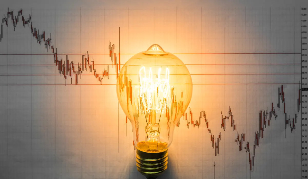 Estabilidad a la baja: este es el precio de la luz, hoy 8 de mayo de 2025