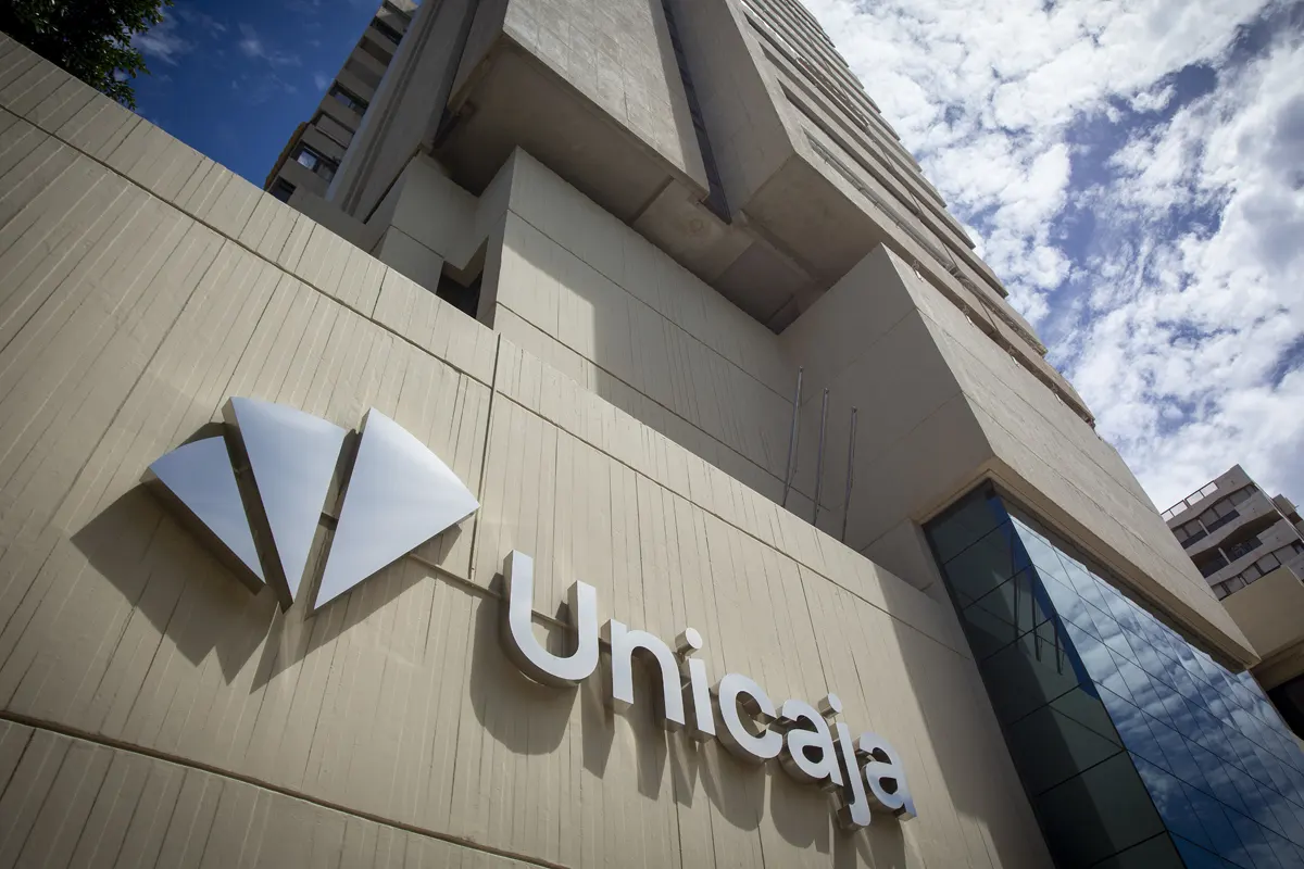 Unicaja también quiere seducir a los clientes mayores de 60 años con nuevos productos específicos para ellos