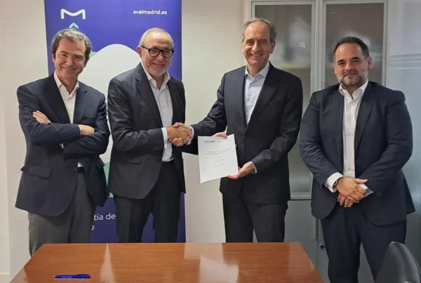 Avalmadrid-Banco Santander financiación vivienda protegida