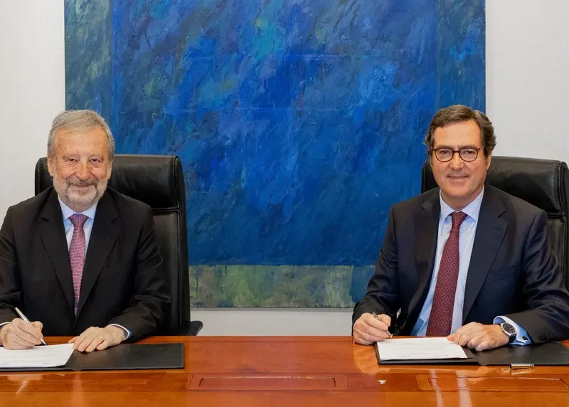 linea financiación pymes caixabank-CEOE