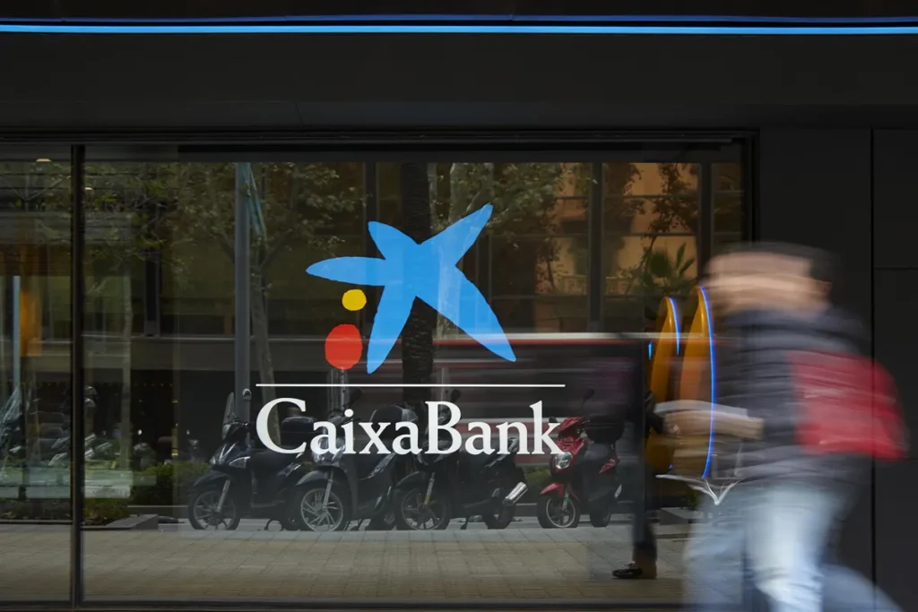 CaixaBank ratings analistas en sostenibilidad