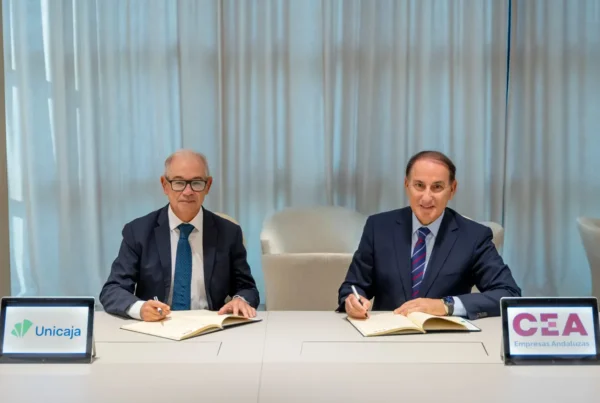 Unicaja y CEA renuevan su acuerdo de colaboración