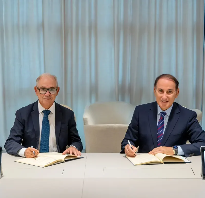 Unicaja y CEA renuevan su acuerdo de colaboración