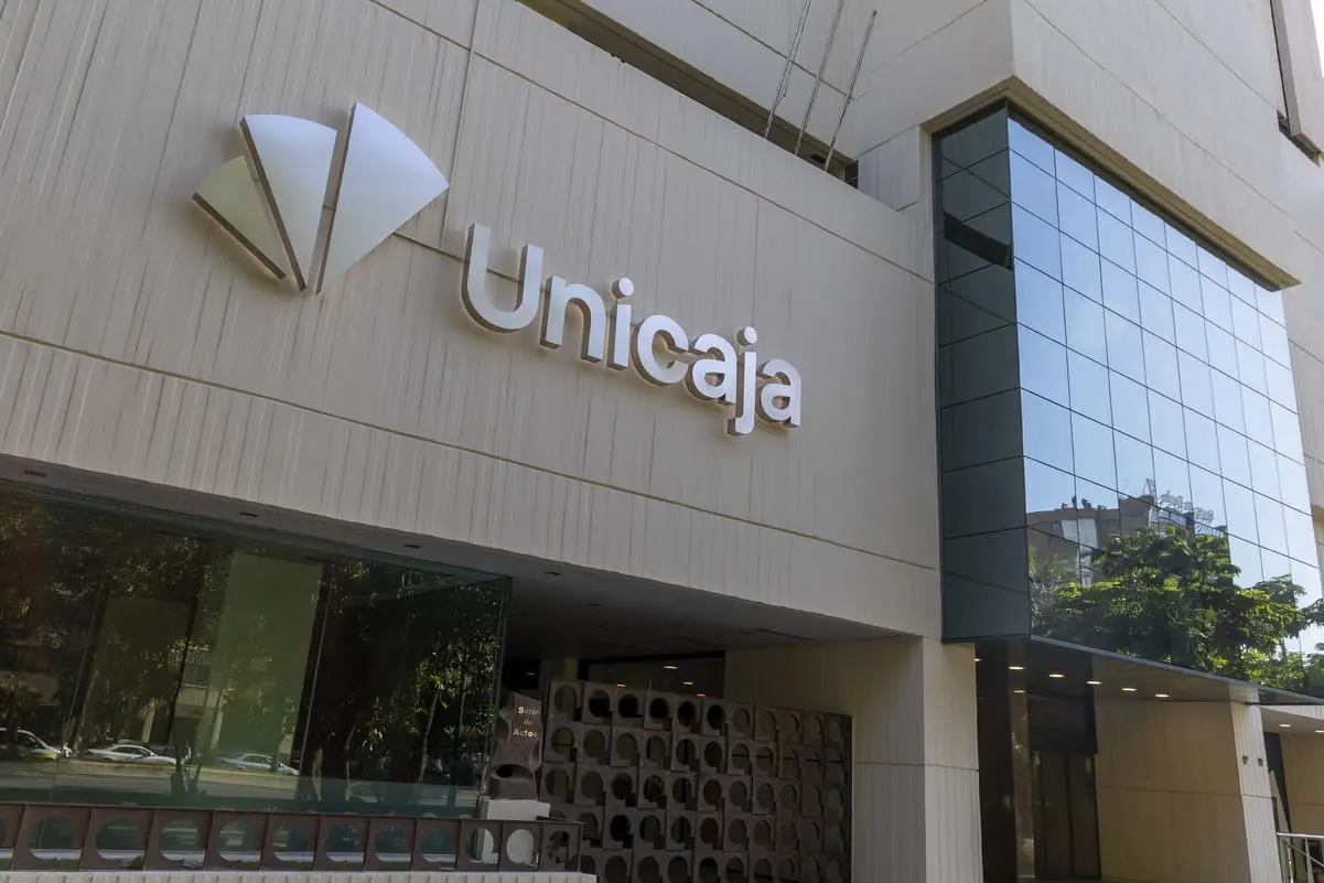 Unicaja lanza línea multiproducto de financiación para pymes y autónomos