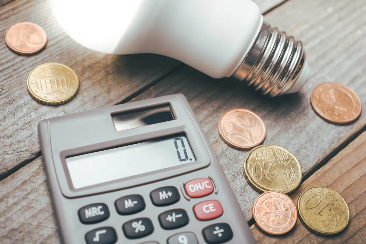 El precio de la luz, hoy 17 de septiembre de 2025, crece exponencialmente