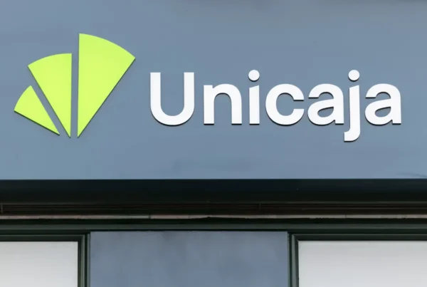 Unicaja lanza la Requetecuenta digital autónomos