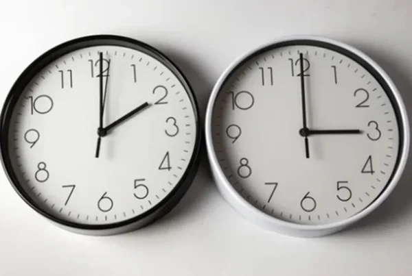 ahorrar con el cambio horario