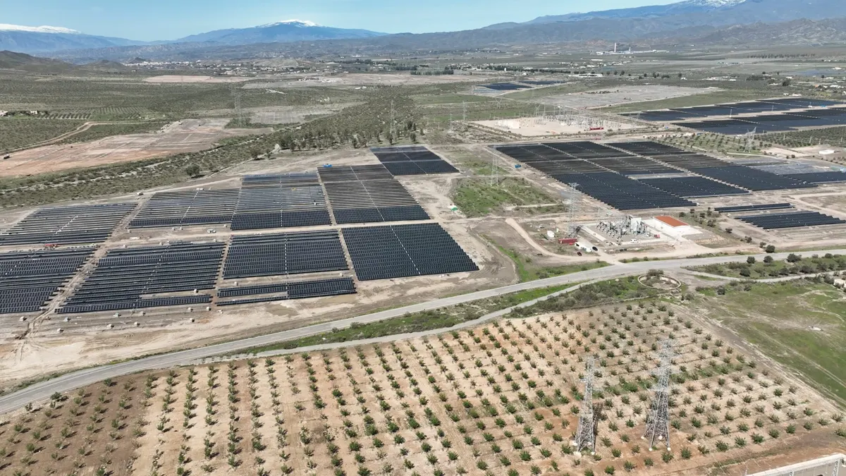 Naturgy inicia en España las obras de sus primeras infraestructuras de almacenamiento con baterías